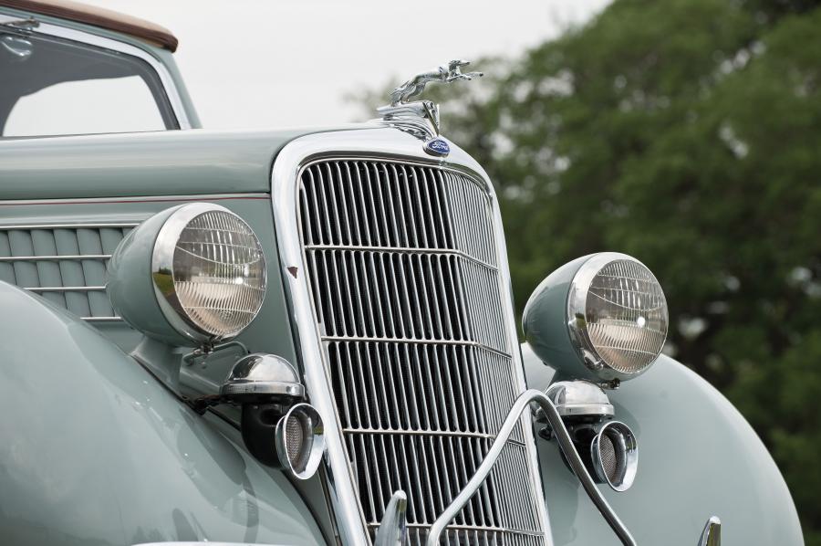  Ford DeLuxe Cabriolet 1935 года  (фото 11 из 22)